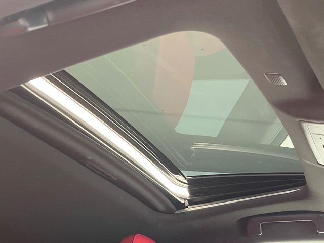 TOYOTA LEXUS IS300H 2021 Image 31