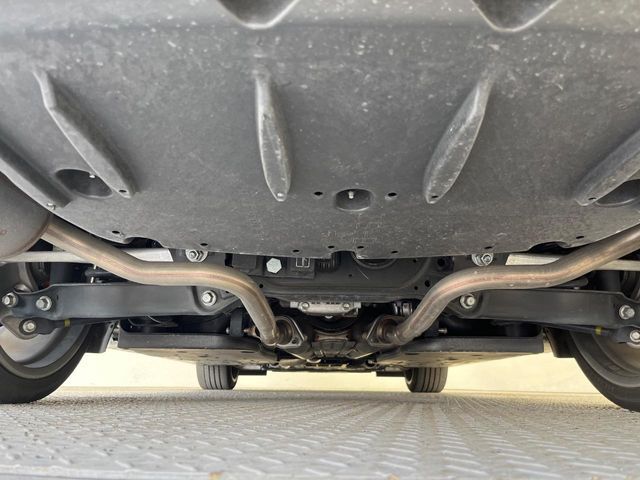 TOYOTA LEXUS IS300H 2021 Image 31