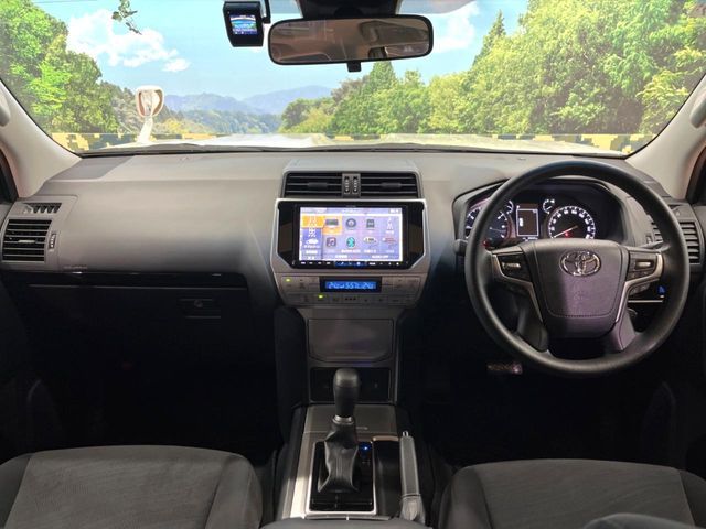 TOYOTA LANDCRUISER PRADO 2021 Image 31