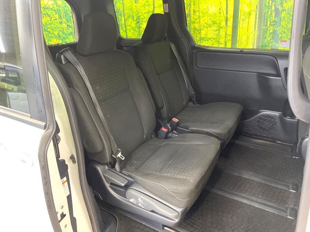 TOYOTA NOAH HYBRID 2020 Image 31