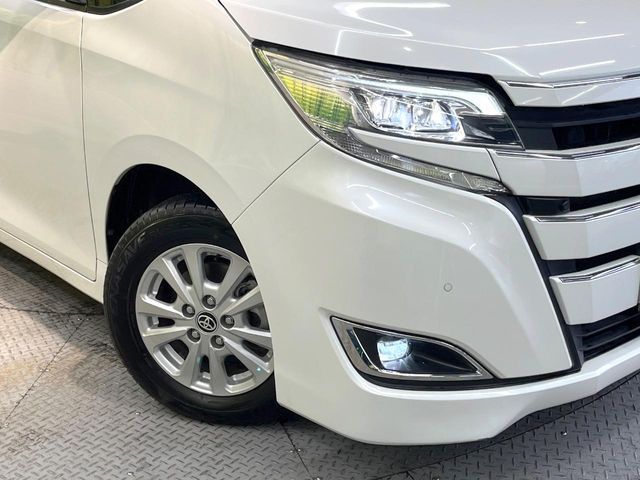 TOYOTA NOAH HYBRID 2020 Image 31