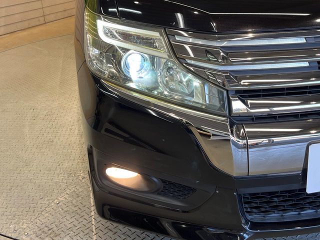 HONDA STEPWAGON SPADA 2012 Image 31