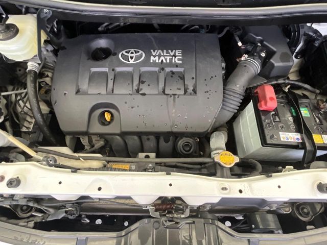 TOYOTA VOXY 2012 Image 31