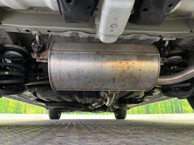 TOYOTA VOXY 2012 Image 31