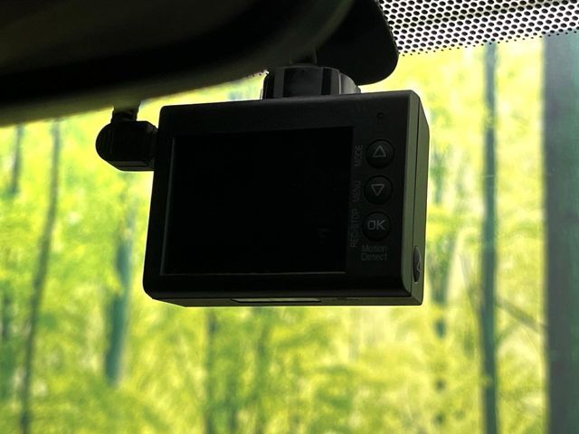 NISSAN NOTE 2017 Image 31