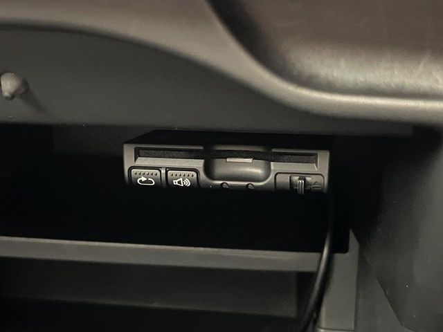 NISSAN NOTE 2017 Image 31