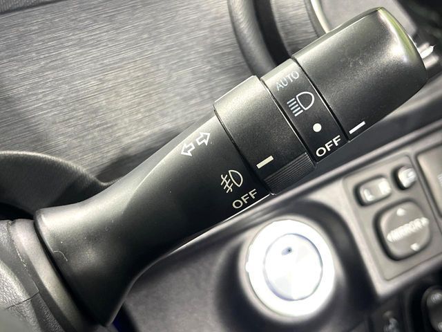 TOYOTA AQUA 2012 Image 31