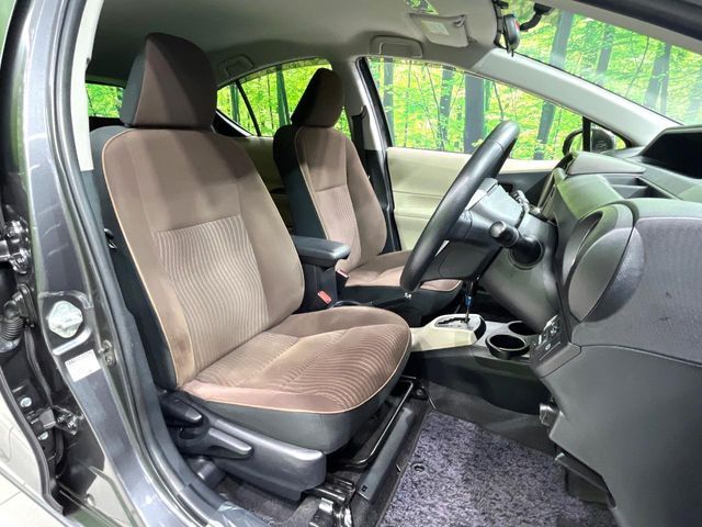 TOYOTA AQUA 2012 Image 31