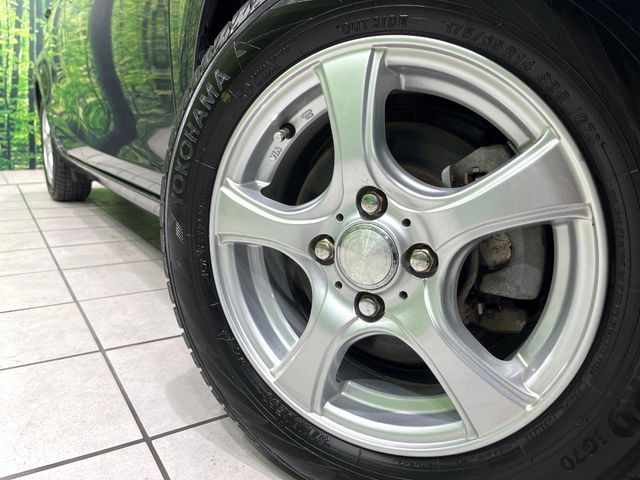 TOYOTA AQUA 2012 Image 31