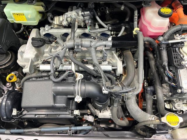 TOYOTA AQUA 2012 Image 31