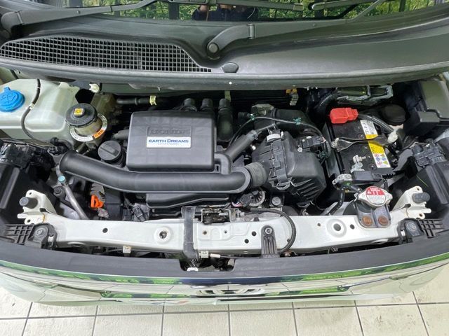 HONDA N BOX 2019 Image 31