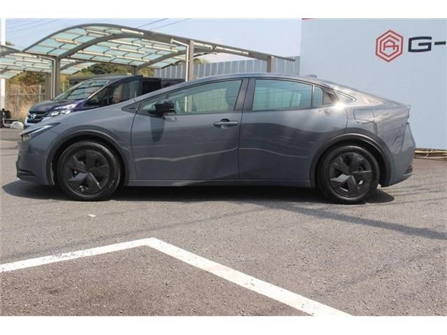 TOYOTA PRIUS 2023 Image 31