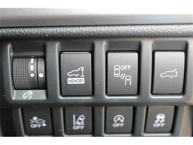 SUBARU LEGACY OUTBACK 2018 Image 31