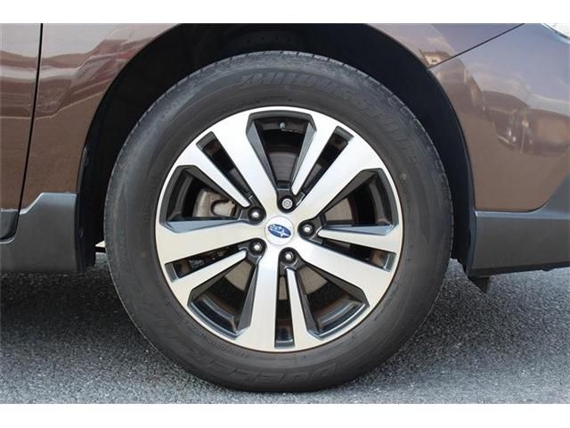 SUBARU LEGACY OUTBACK 2018 Image 31