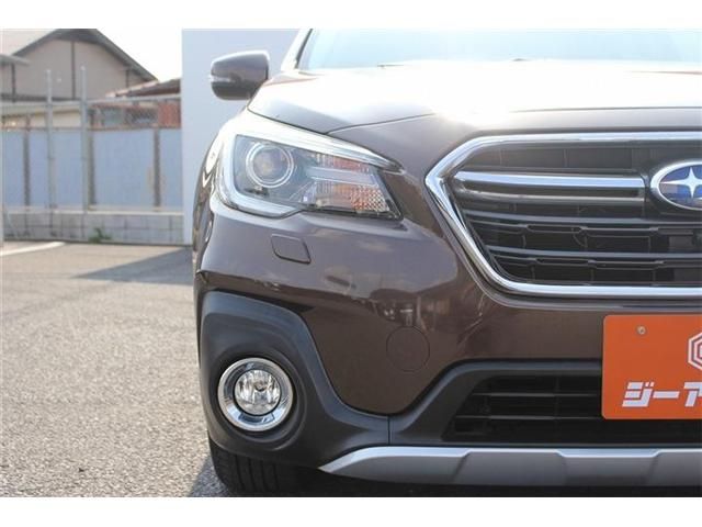 SUBARU LEGACY OUTBACK 2018 Image 31