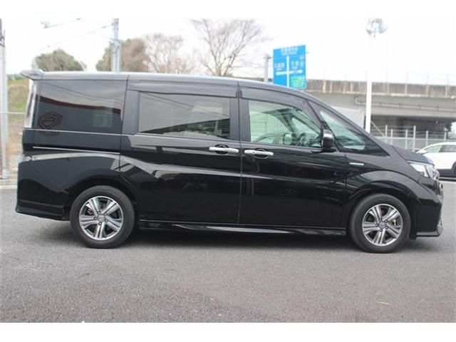 HONDA STEPWAGON E:HEV SPAD 2018 Image 31