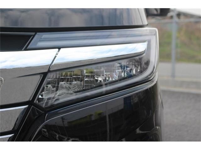 HONDA STEPWAGON E:HEV SPAD 2018 Image 31