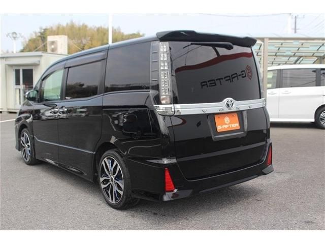 TOYOTA VOXY 2016 Image 31