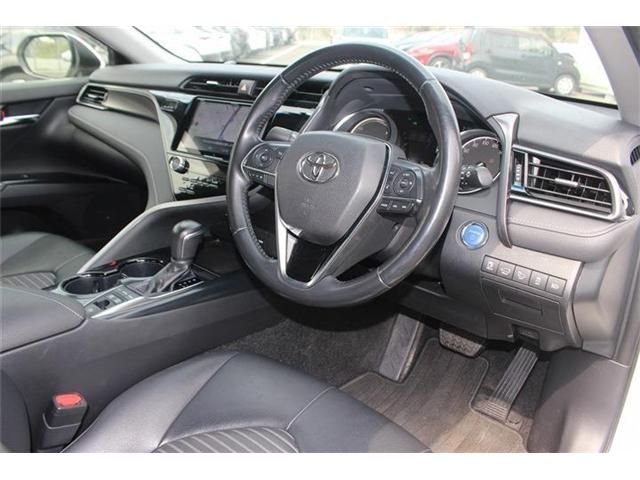 TOYOTA CAMRY HYBRID 2019 Image 31