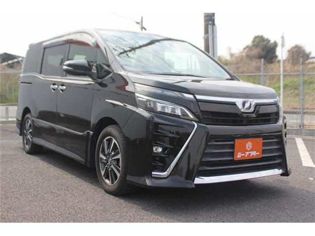 TOYOTA VOXY 2017 Image 31