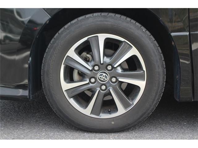 TOYOTA VOXY 2017 Image 31