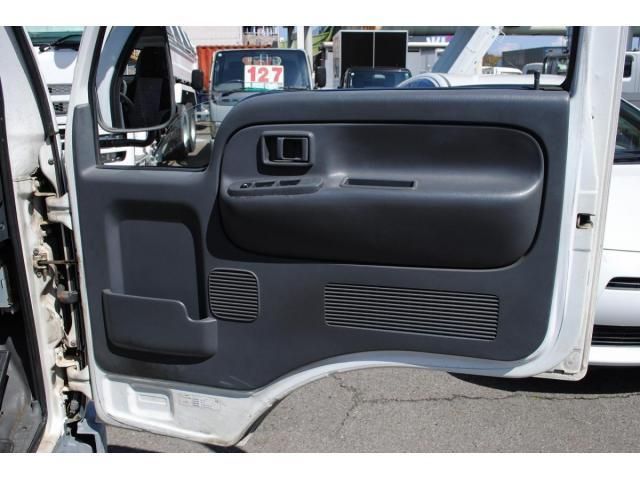 NISSAN ATLAS 2003 Image 31