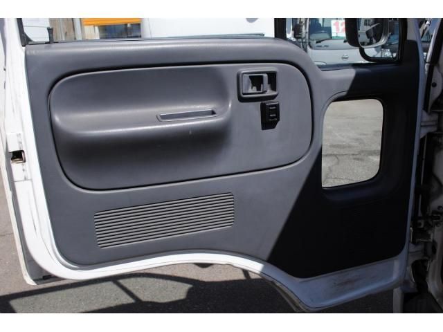 NISSAN ATLAS 2003 Image 31