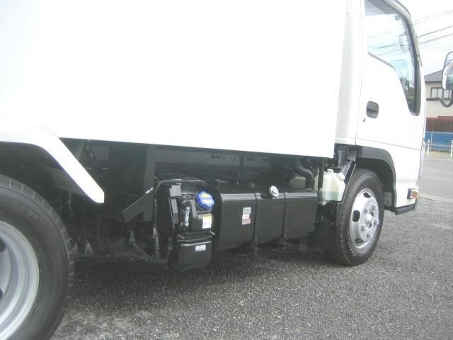 ISUZU ELF 2022 Image 31