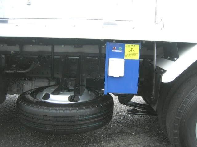 ISUZU ELF 2022 Image 31