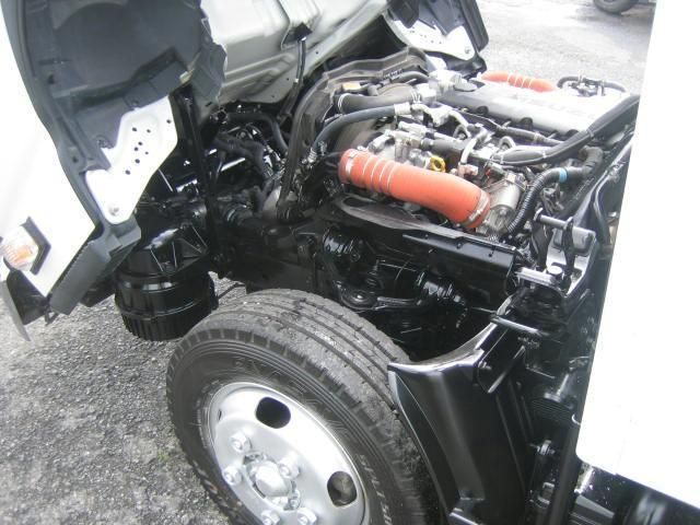 ISUZU ELF 2022 Image 31