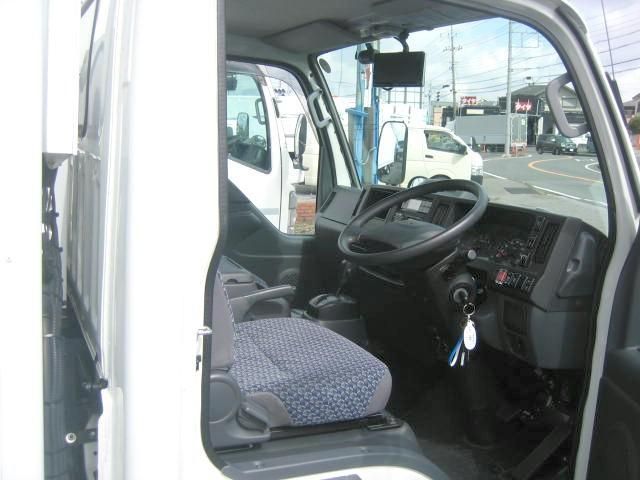 ISUZU ELF 2022 Image 31