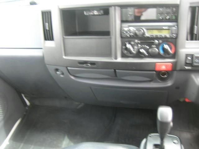 ISUZU ELF 2022 Image 31