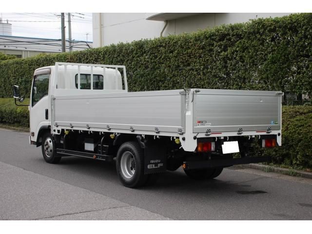 ISUZU ELF 2021 Image 31