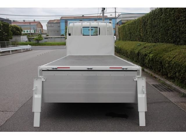 ISUZU ELF 2021 Image 31