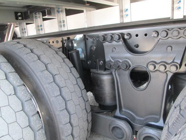 HINO PROFIA 2025 Image 31