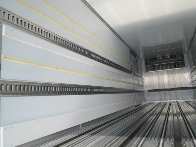 HINO PROFIA 2025 Image 31