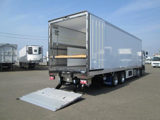 HINO PROFIA 2025 Image 31