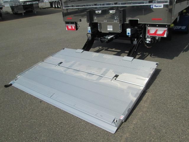 HINO PROFIA 2025 Image 31