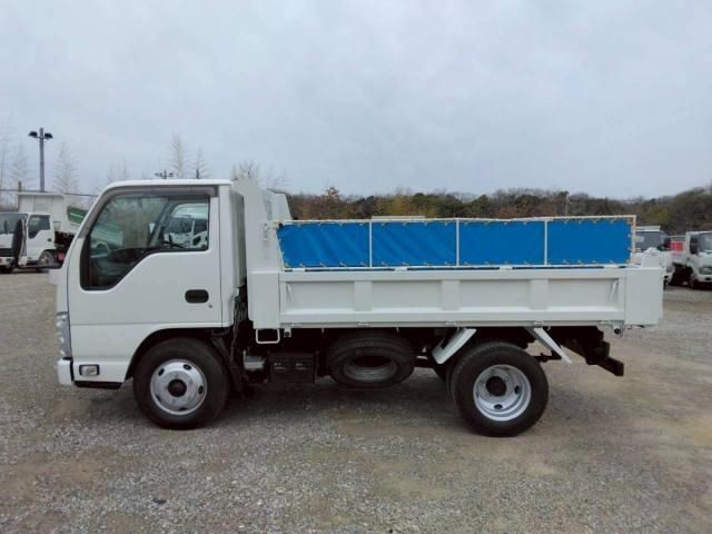 ISUZU ELF 2015 Image 31