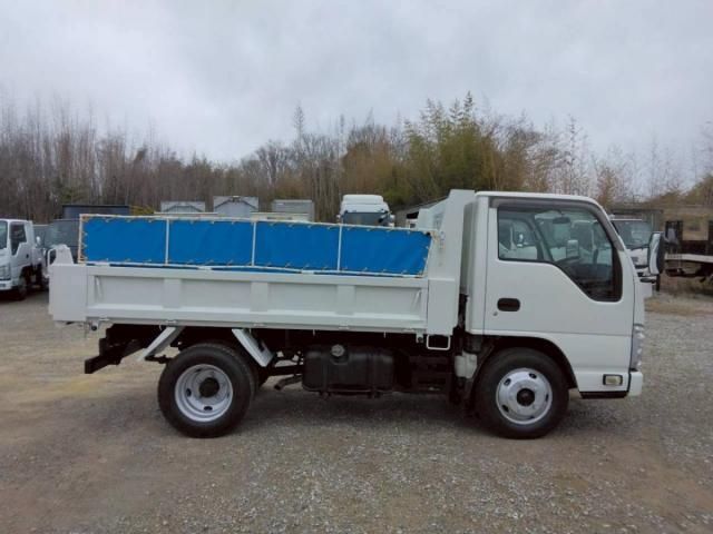 ISUZU ELF 2015 Image 31