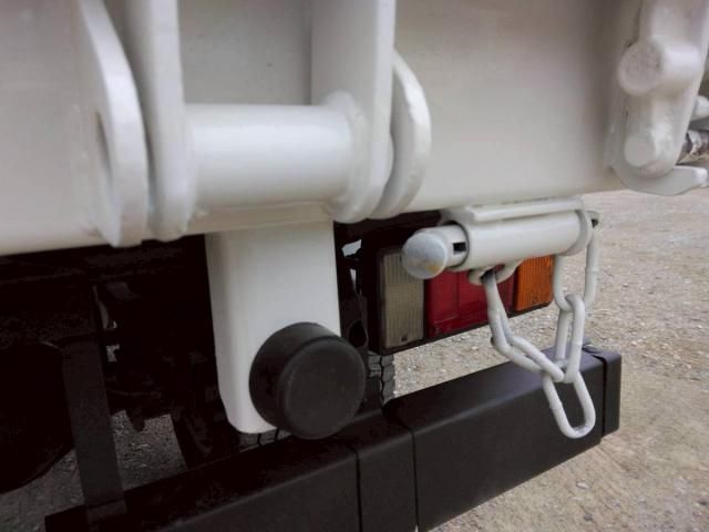 ISUZU ELF 2015 Image 31