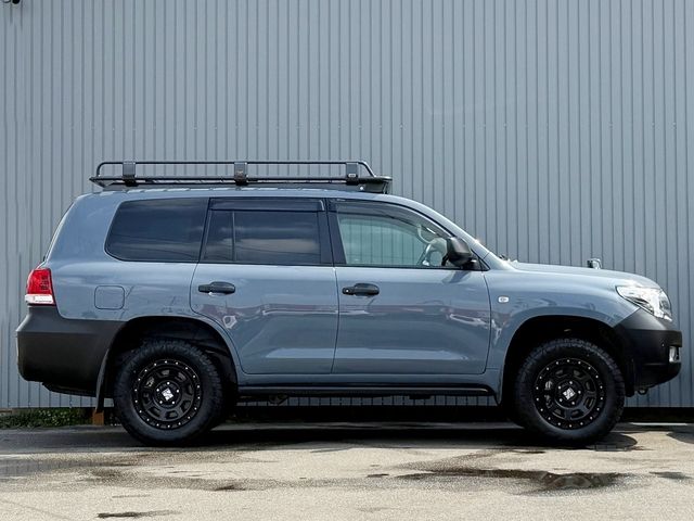TOYOTA LANDCRUISER WAGON 2010 Image 31