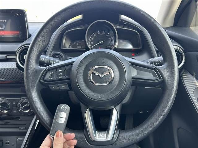 MAZDA DEMIO 2017 Image 31