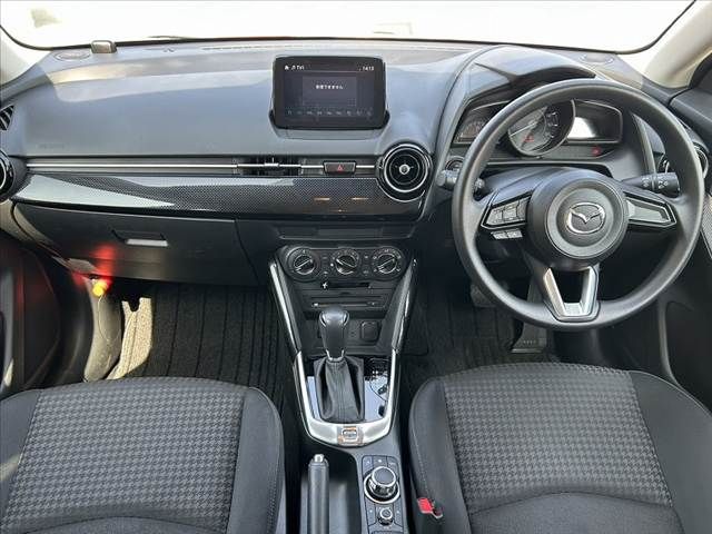 MAZDA DEMIO 2017 Image 31