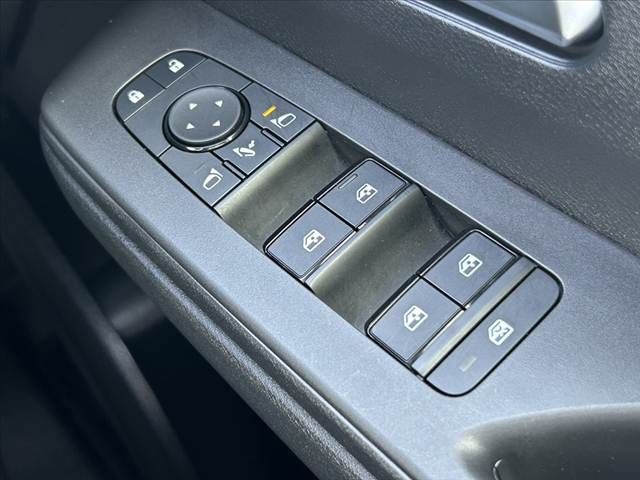 NISSAN SERENA  WG 2025 Image 31