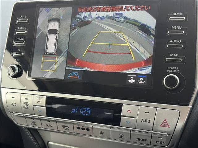 TOYOTA LANDCRUISER PRADO 2023 Image 31