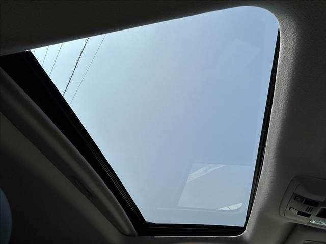 TOYOTA LANDCRUISER PRADO 2023 Image 31