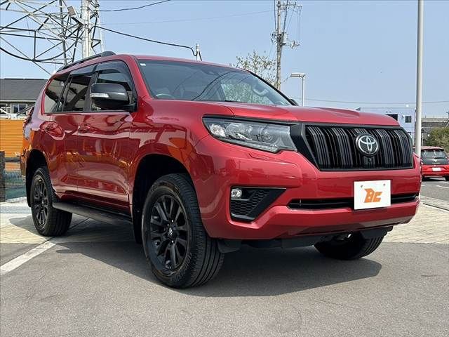 TOYOTA LANDCRUISER PRADO 2023 Image 31