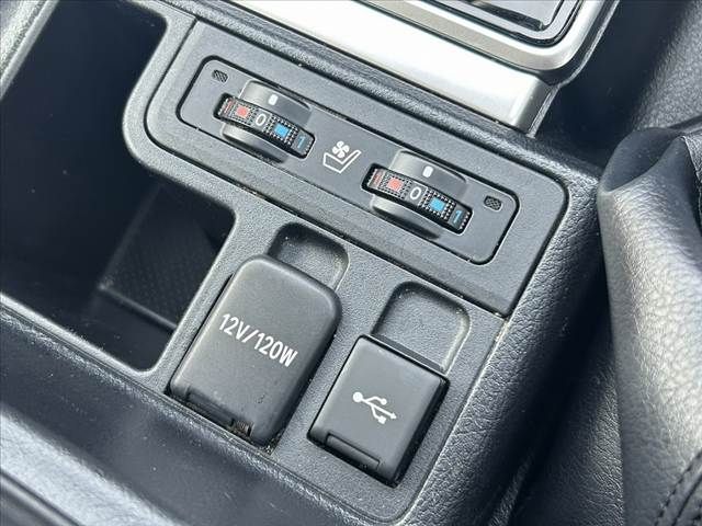 TOYOTA LANDCRUISER PRADO 2023 Image 31