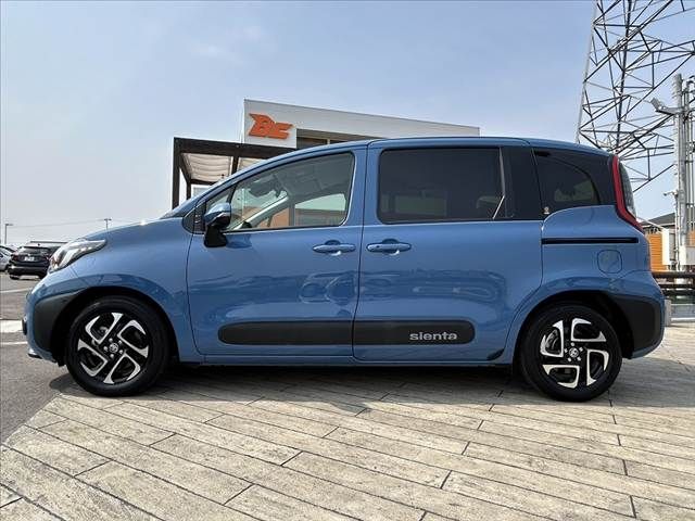 TOYOTA SIENTA HYBRID 2023 Image 31